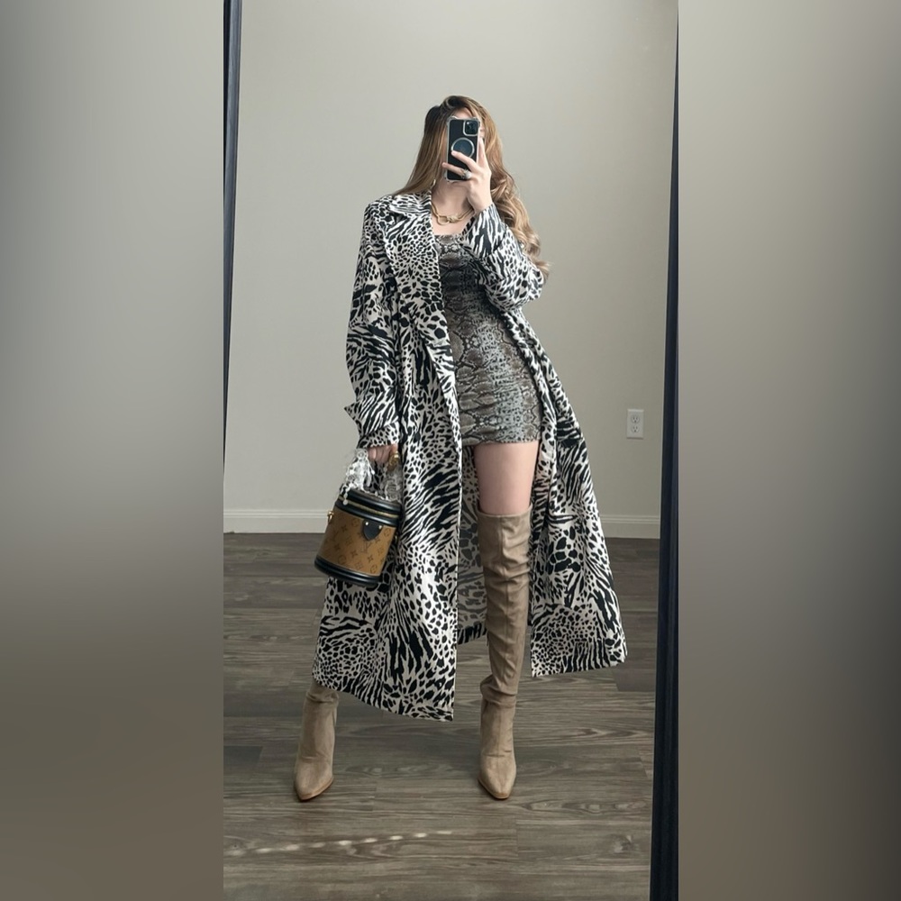 Sergio Hudson Trench coat